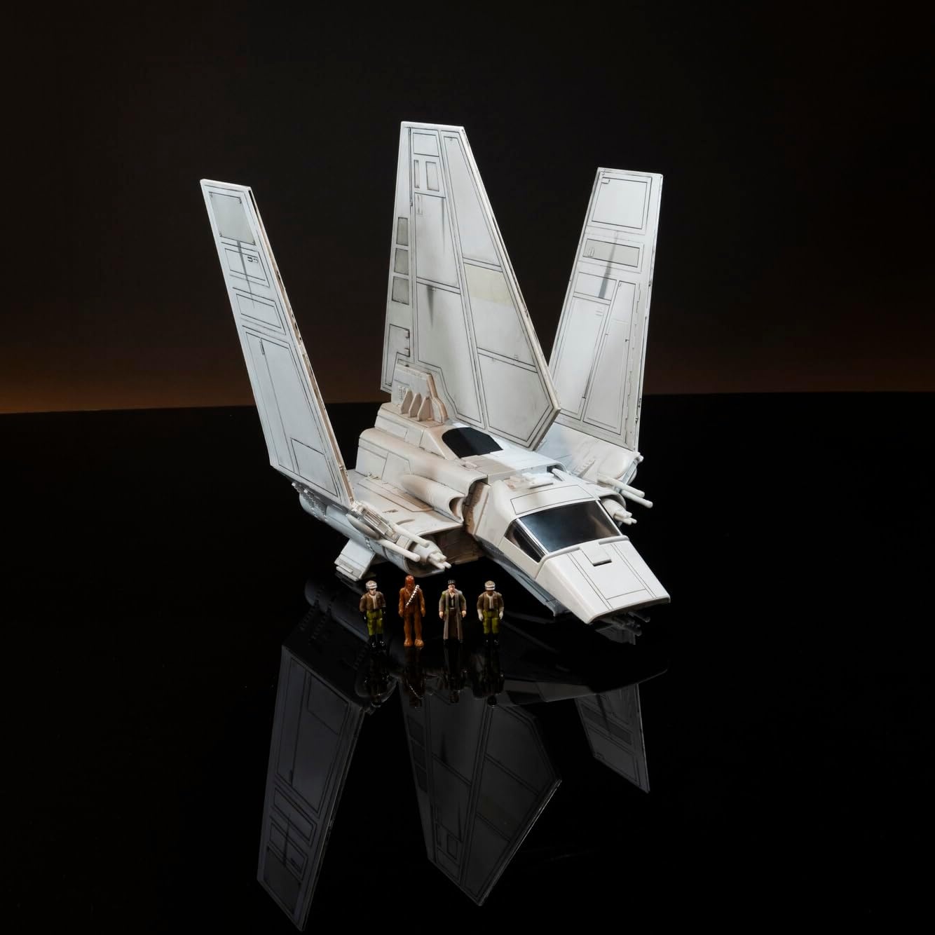 image:imageJazwares Star Wars Micro Galaxy Squadron ARC170 Starfighter 8Inch Vehicle with Three 1Inch Micro Figure AccessoriesTydirium Shuttle